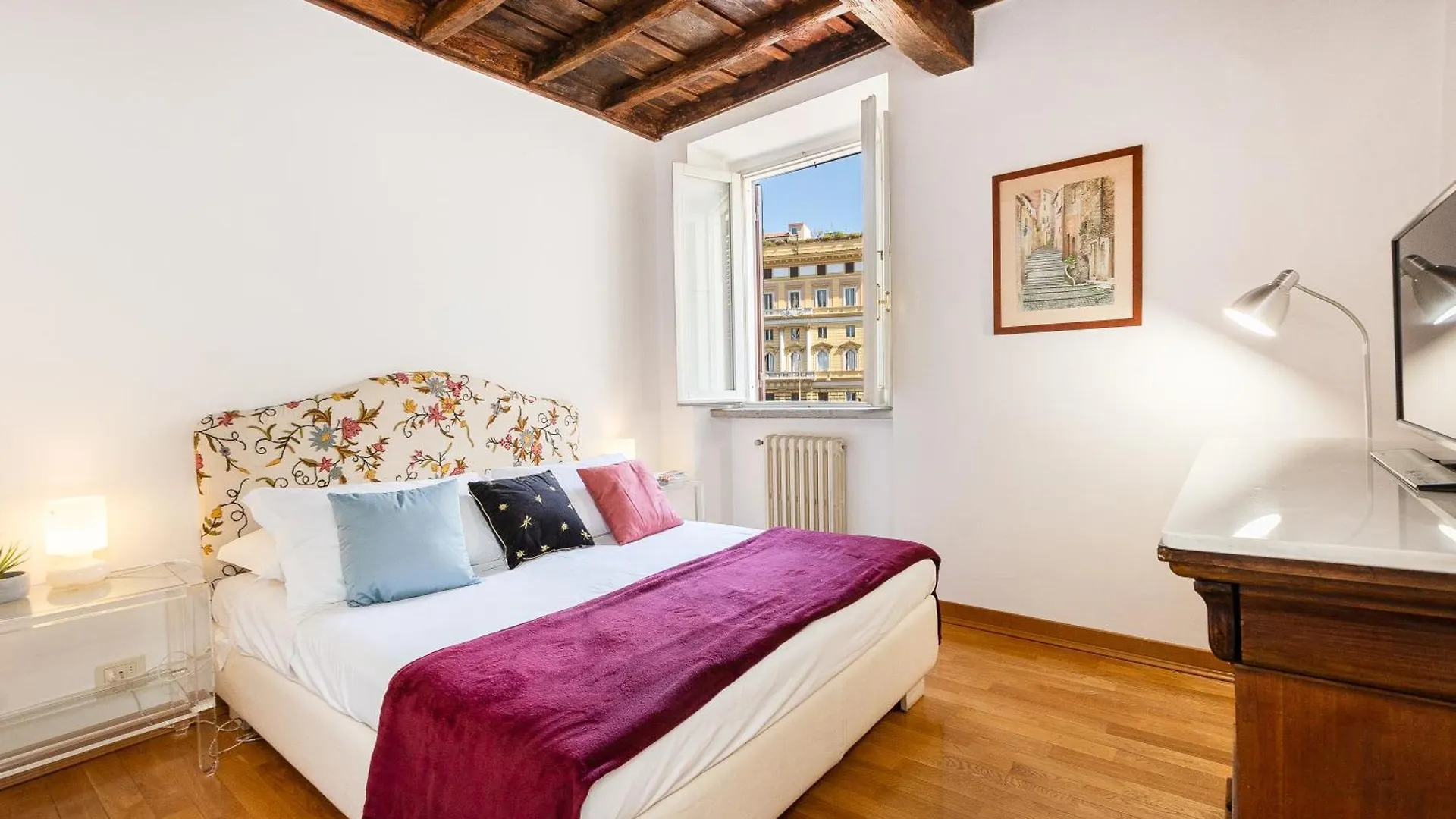 Santa Margherita By Rental In Rzym 0*,  Włochy
