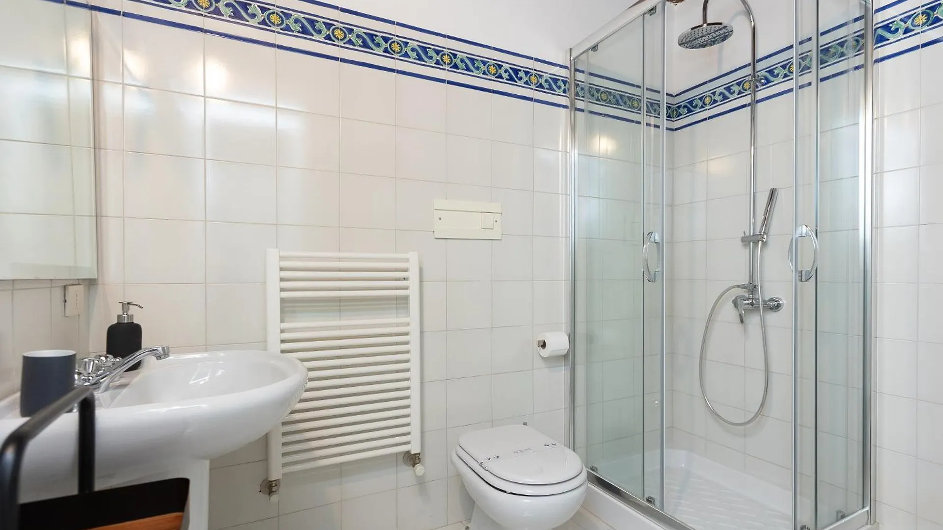 Santa Margherita By Rental In Rzym Apartament